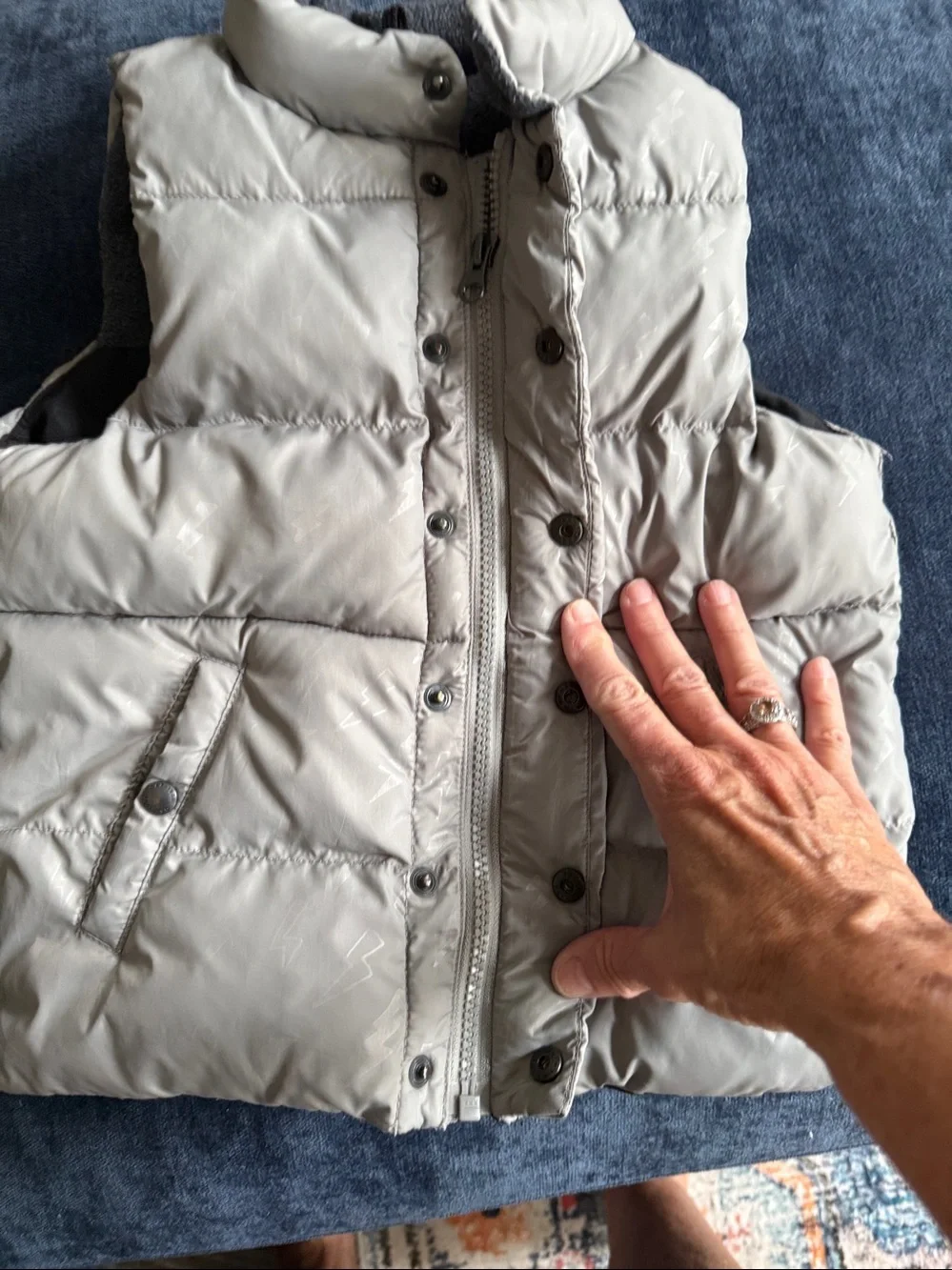 BabyGap Toddler 5 grey puffer vest with lightning bolt design on fabric like new
